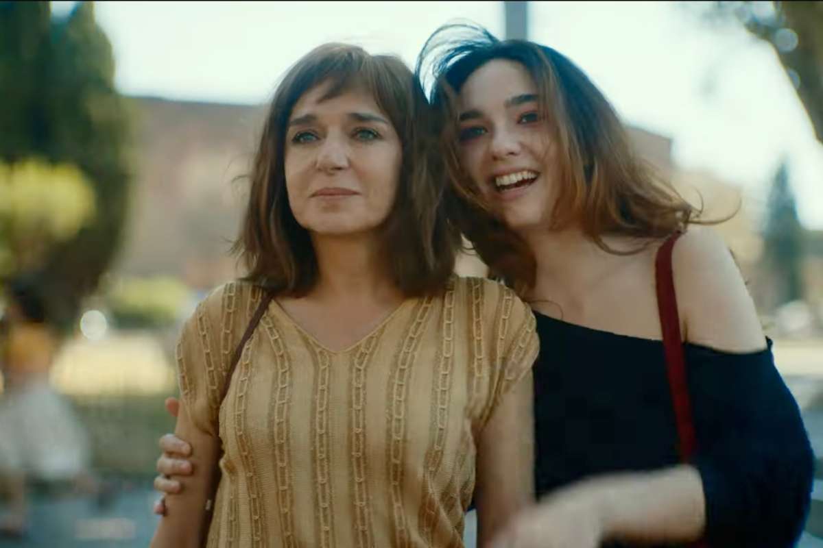 Valeria Golino e Matilda De Angelis sul set di Fuori
