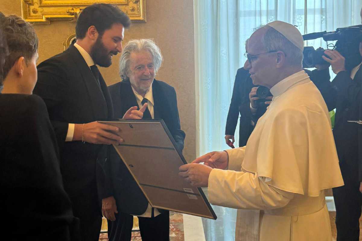 La delegazione Maserati dal Papa