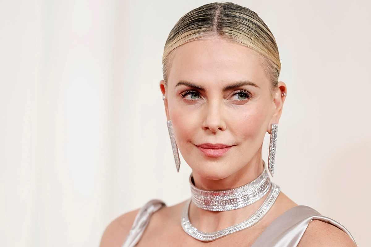 Primo piano di Charlize Theron