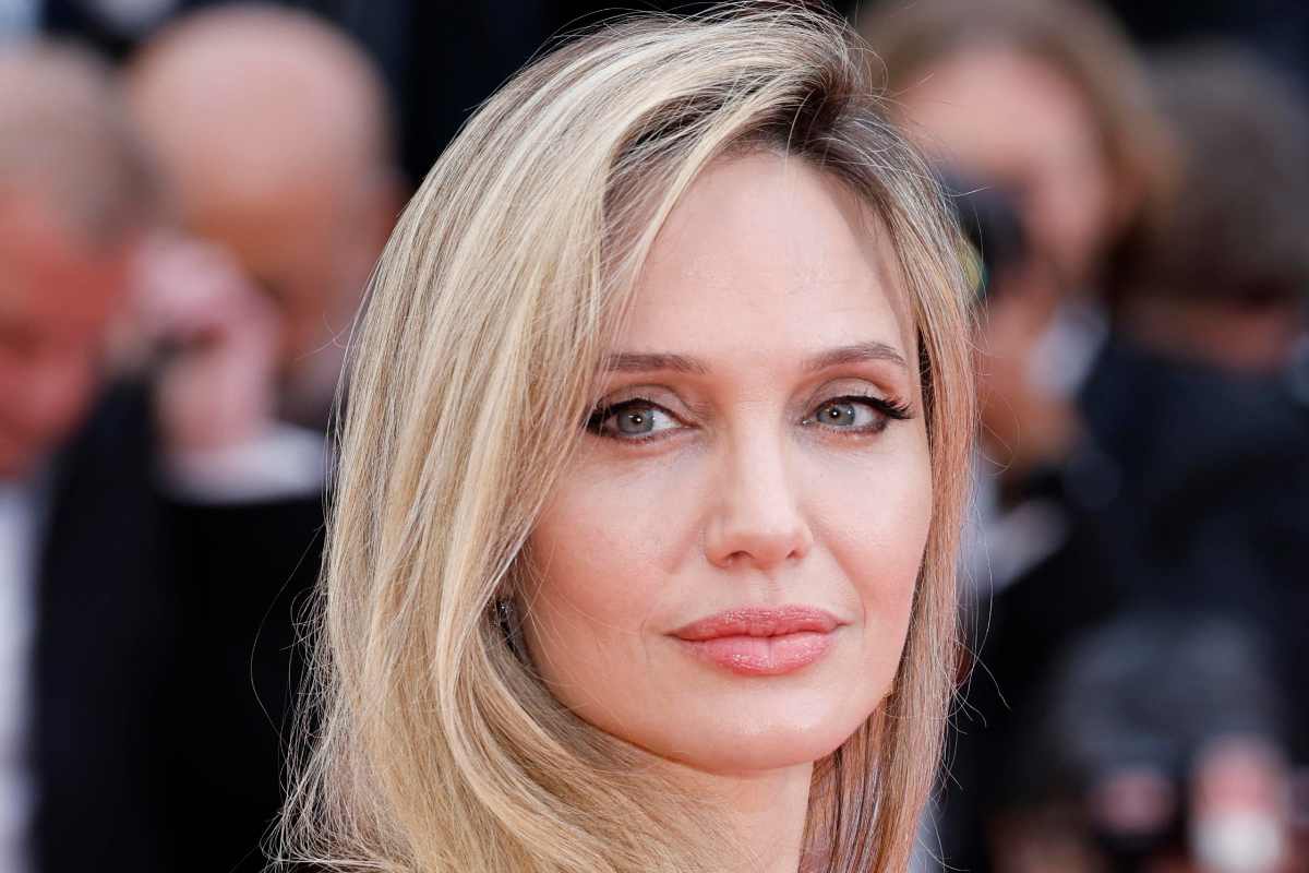 Primo piano di Angelina Jolie