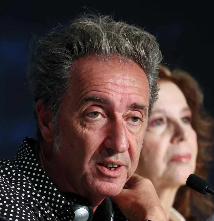 Primo piano Paolo Sorrentino che parla
