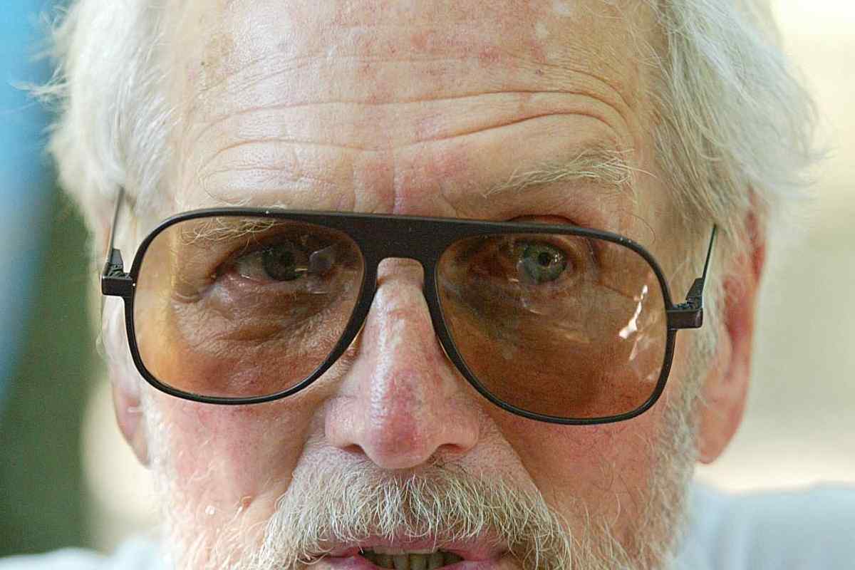 Paul Newman il suo sguardo con gli occhiali da sole