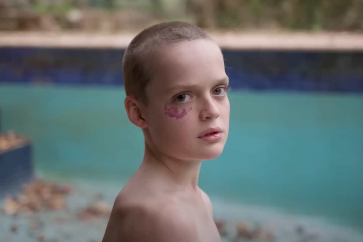 un bambino