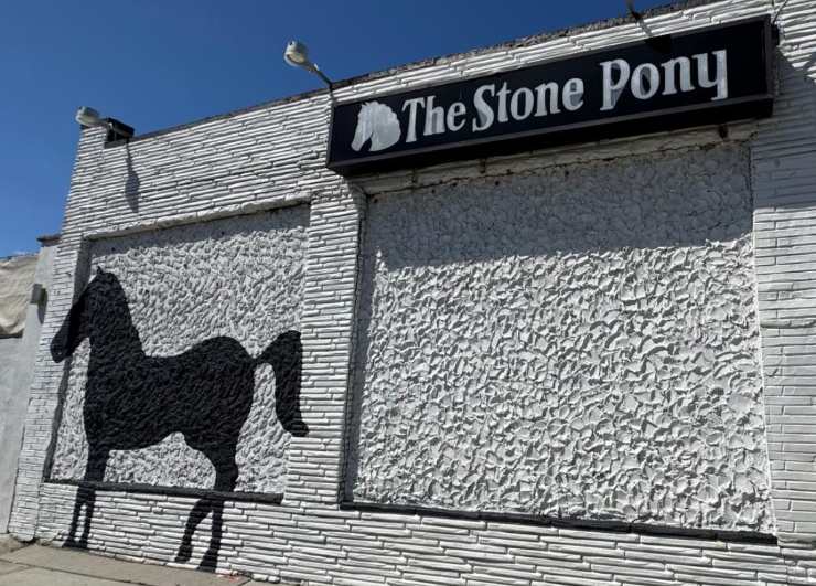 Il muro del locale The Stone Pony in Asbury Park