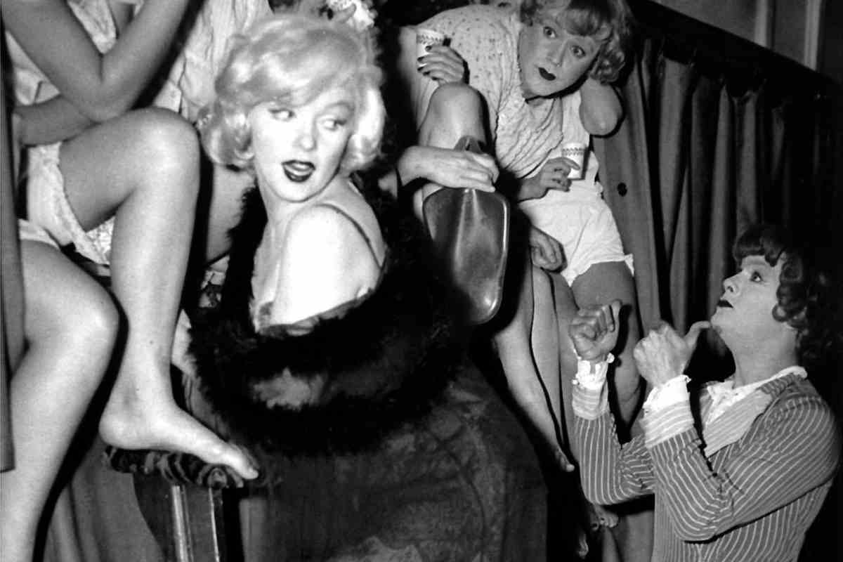 Una scena del film 'A qualcuno piace caldo'