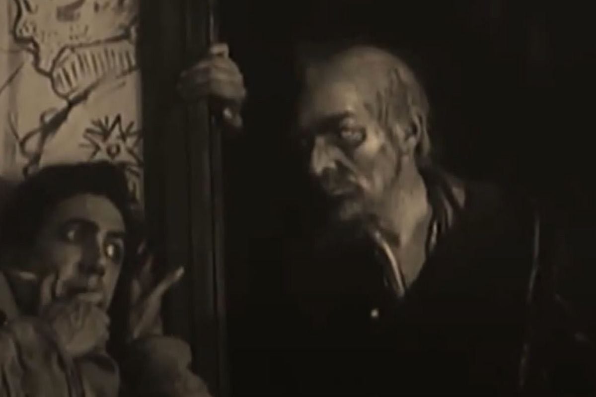 The Portrait 1915 fotogramma 