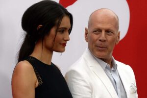 Bruce Willis e Emma Heming sul red carpet