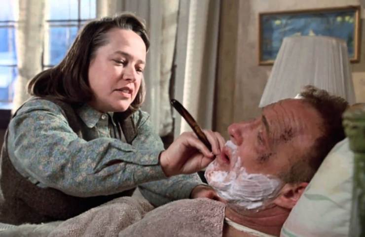 Misery fa la barba a Paul Sheldon