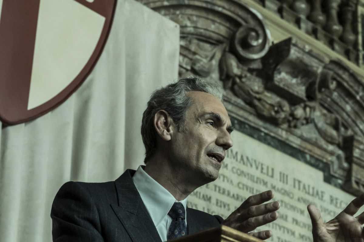 Fotogramma Esterno notte