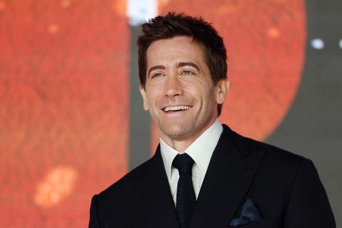 Jake Gyllenhaal sorride