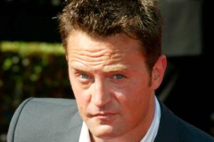 Matthew Perry primo piano