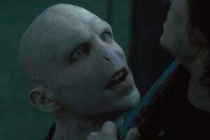 Ralph Fiennes nei panni di Lord Voldemort