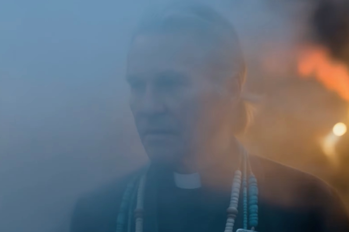 Val Kilmer avvolto nella nebbia