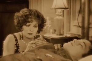 Clara Bow in una scena di Wings